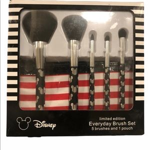 Disney eveydat Brush Set